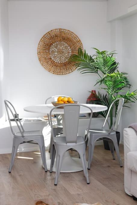 Lisbon Central Apartment With Balcony Bagian luar foto